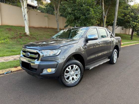 FORD RANGER 3.2 XLT 4X4 CD 20V DIESEL 4P AUTOMÁTICO FORD RANGER 3.2 XLT 4X4 CD 20V DIESEL 4P AUTOMÁTICO